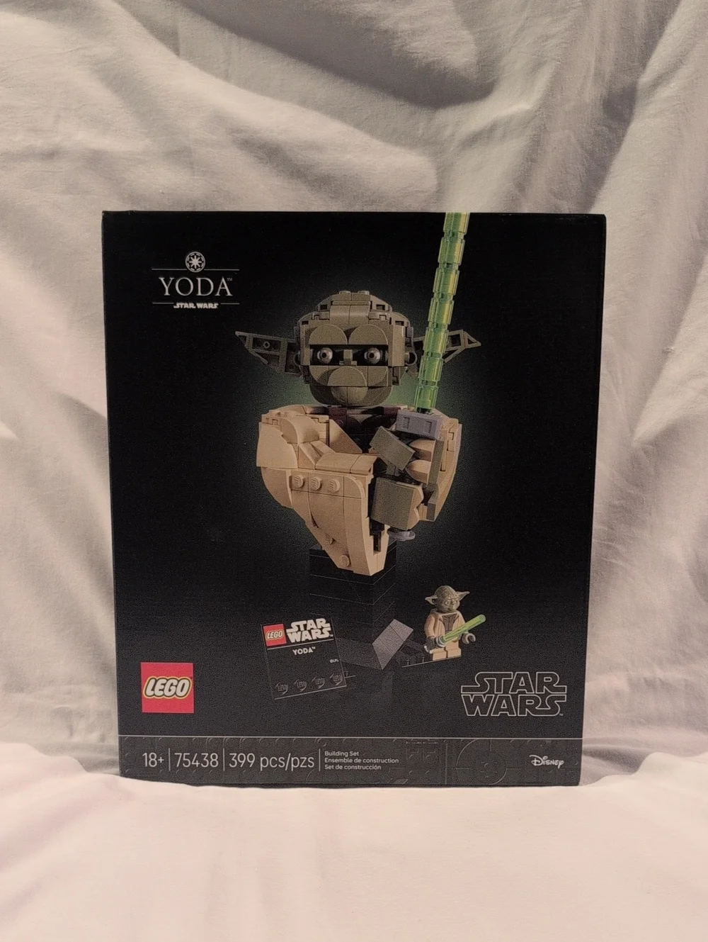 LEGO Star Wars Yoda Bust Model - Green and Tan